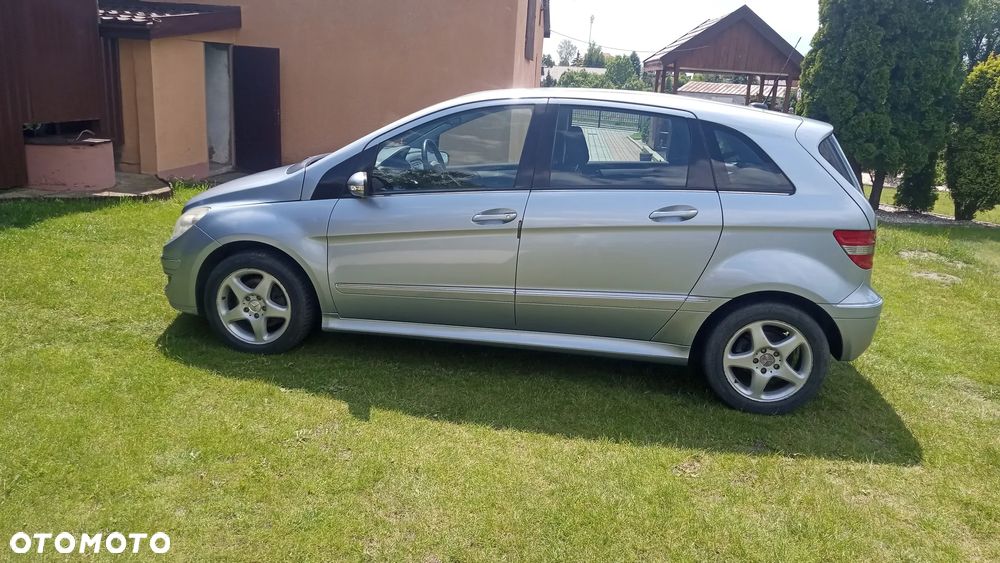 Mercedes-Benz Klasa B - 2