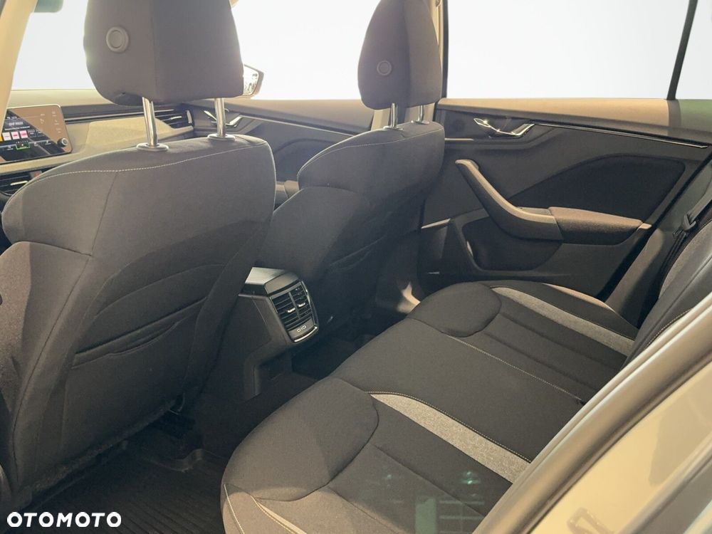 Skoda Kamiq 1.0 TSI Selection - 14