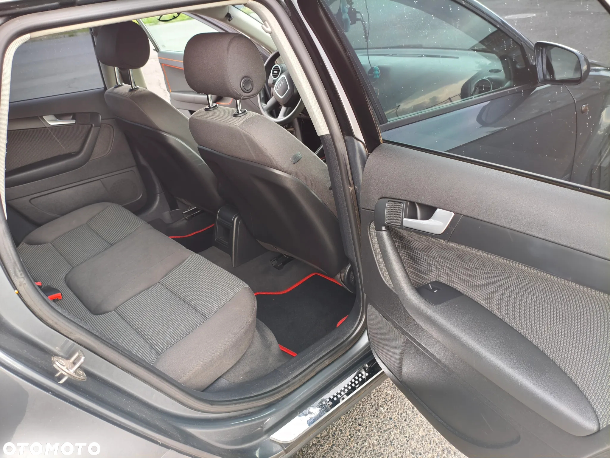 Audi A3 1.6 Ambiente - 12