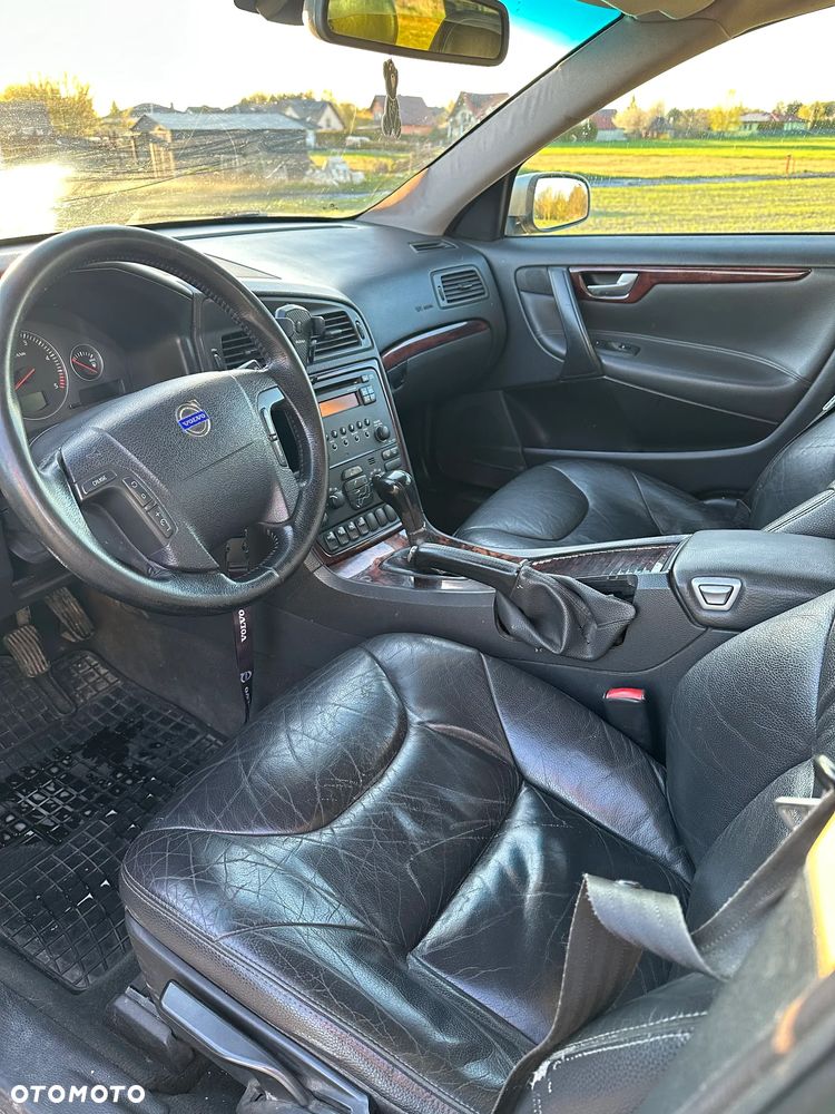 Volvo V70 D5 Summum - 4