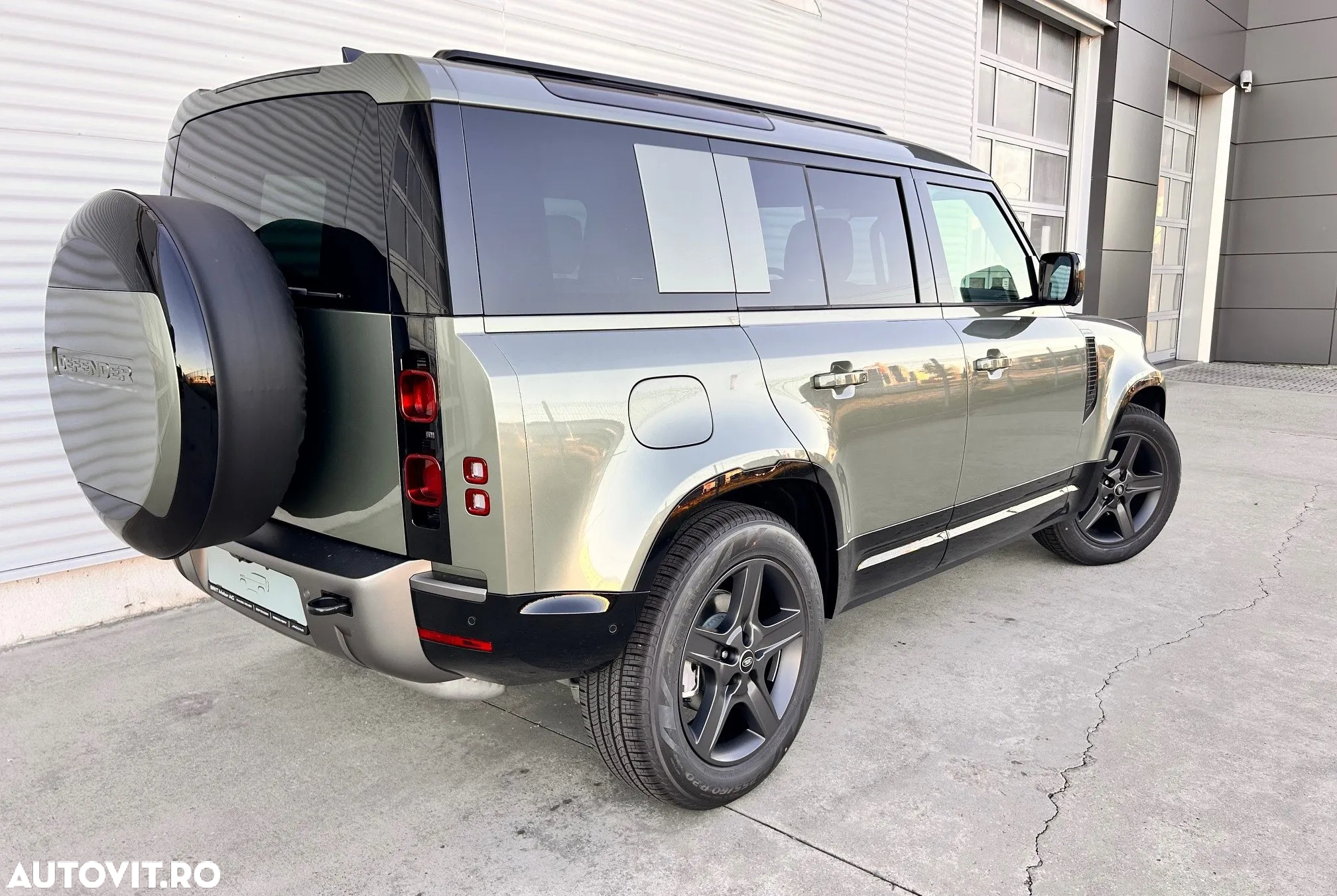 Land Rover Defender 110 3.0D 250 MHEV X-Dynamic SE - 7
