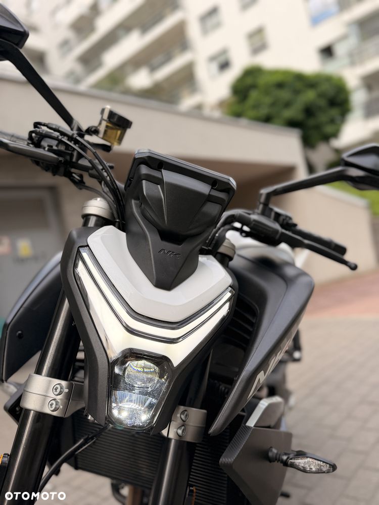 CFMoto 450NK - 8