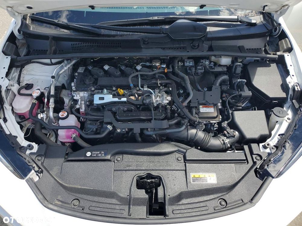 Toyota Prius Hybrid - 11