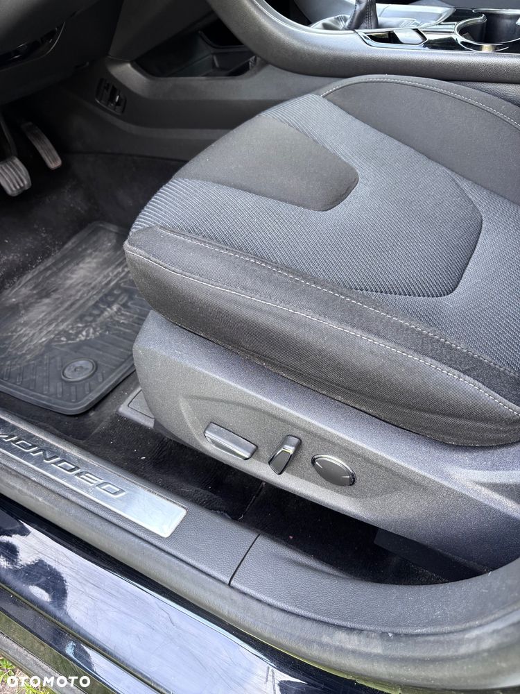 Ford Mondeo 1.5 EcoBoost Titanium - 19