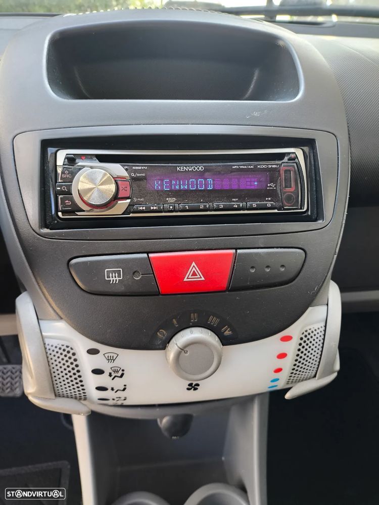 Toyota Aygo 1.0 - 7