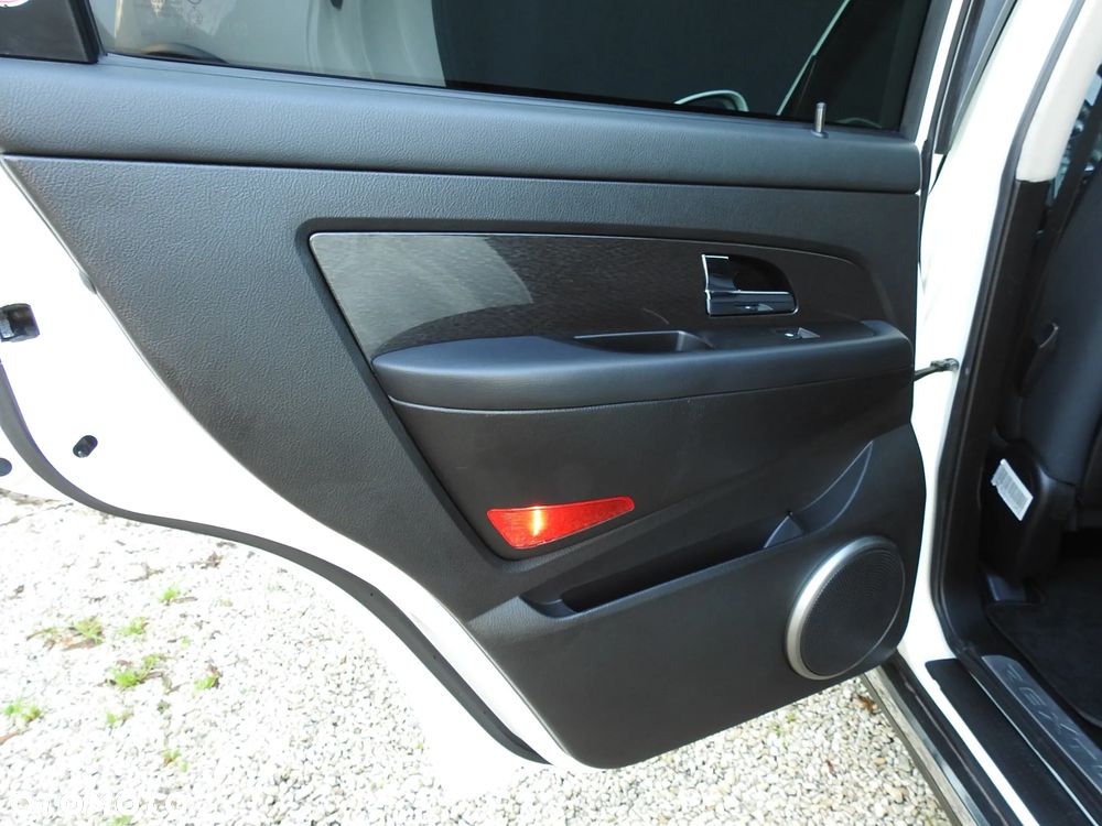 SsangYong/KGM Rexton - 19