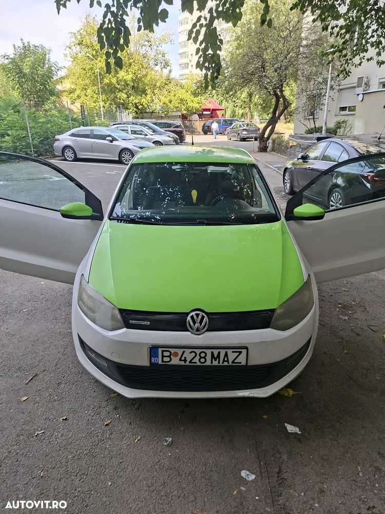 Volkswagen Polo - 1