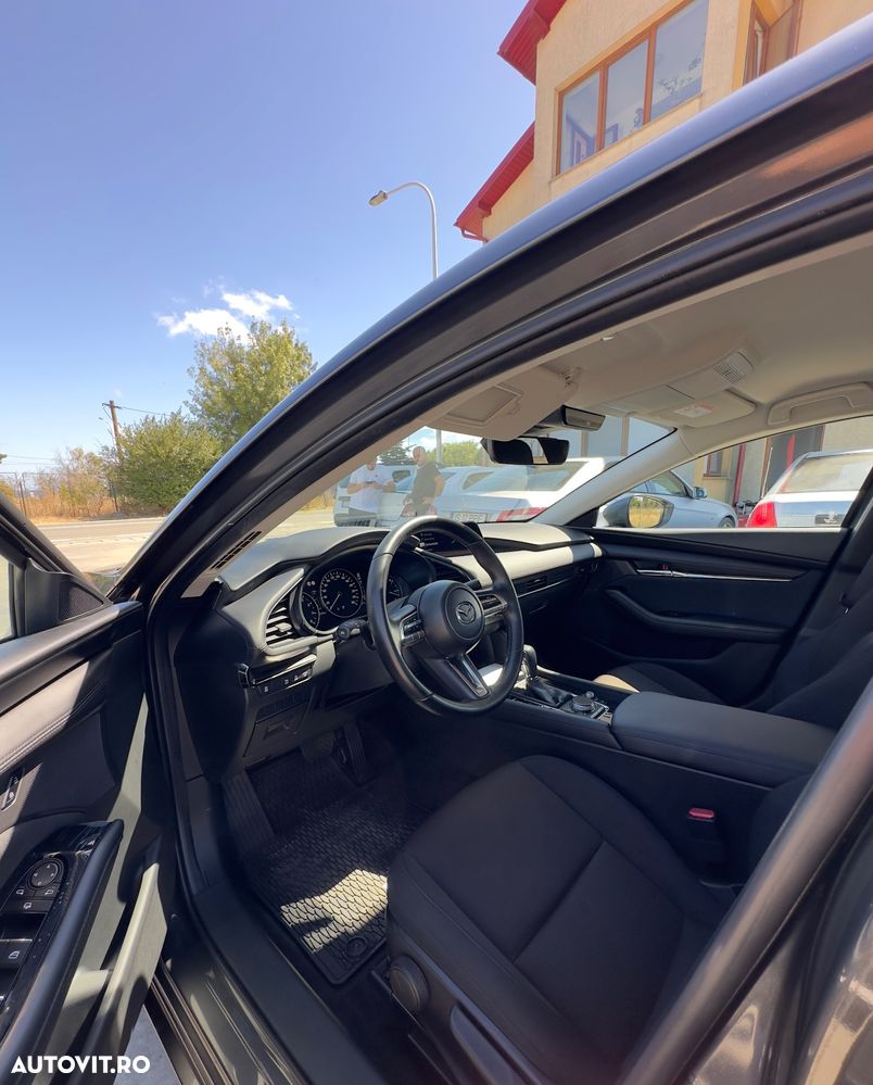 Mazda 3 e-Skyactiv G150 AT MHEV Exclusive-Line - 10