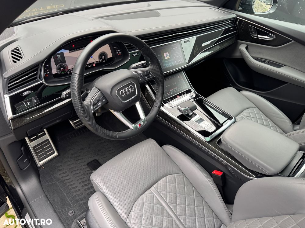 Audi Q8 SUV TFSI e quattro 290 kW tiptronic S line business - 9