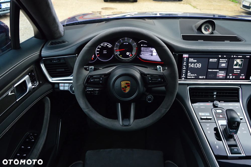 Porsche Panamera GTS - 14
