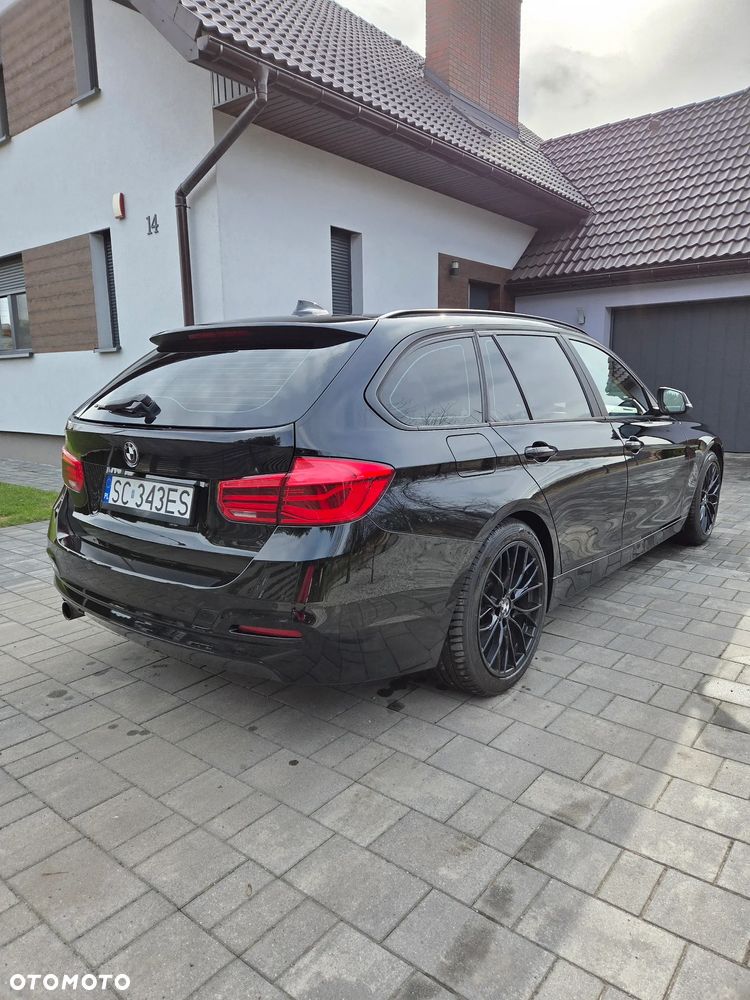 BMW Seria 3 318d - 12
