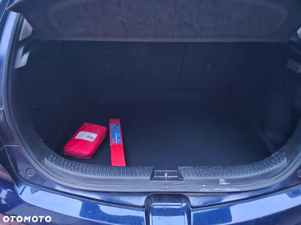 Mazda 3 1.6 MZR Active - 20