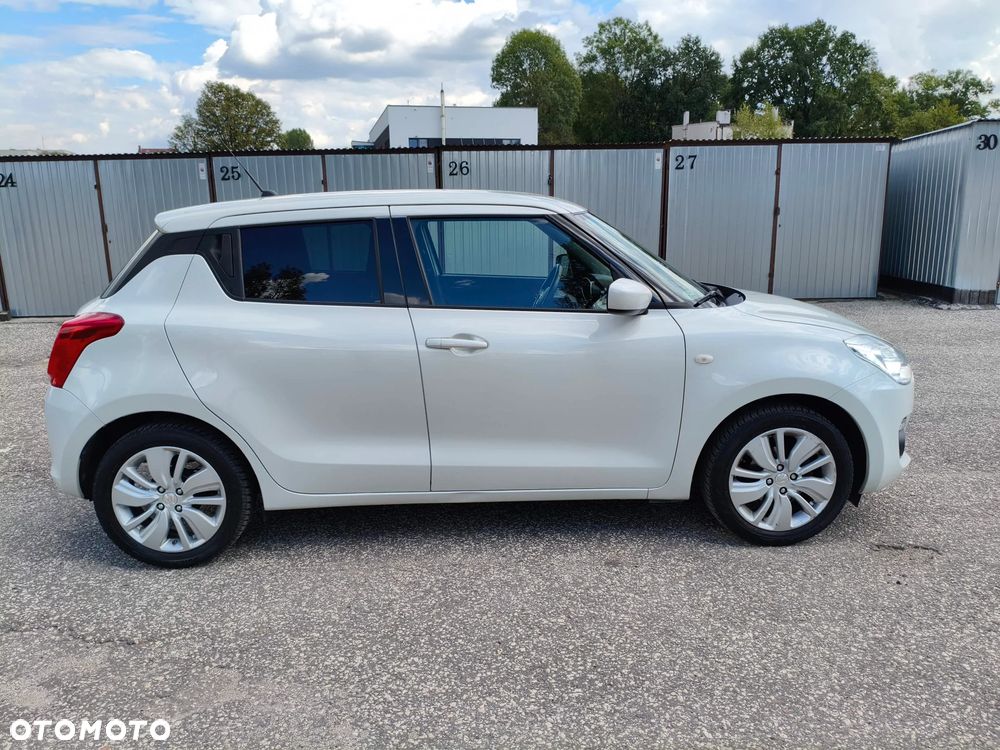 Suzuki Swift 1.2 SHVS Premium Plus - 14