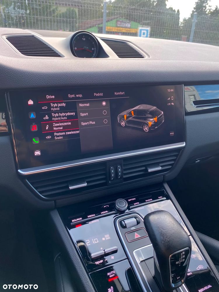 Porsche Cayenne E-Hybrid Platinum Edition - 14