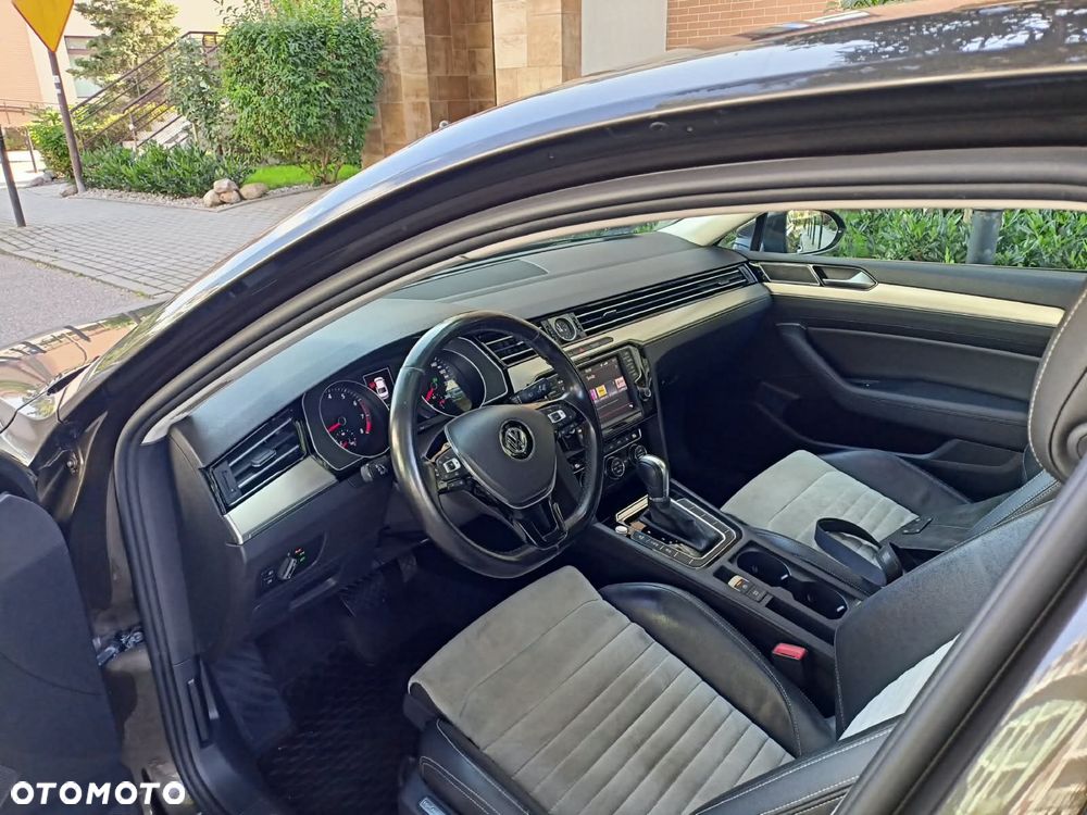 Volkswagen Passat - 5