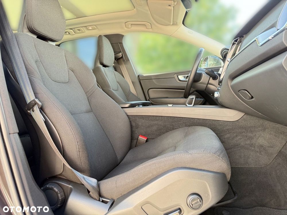 Volvo XC 60 - 25