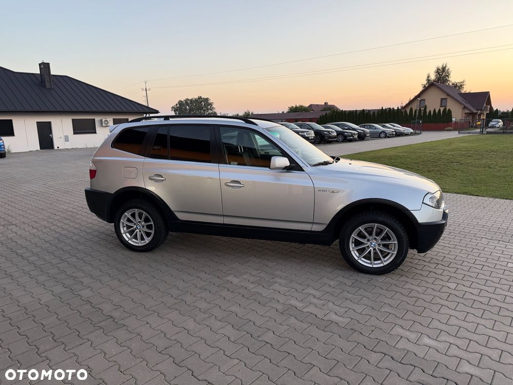 BMW X3 2.5i - 16