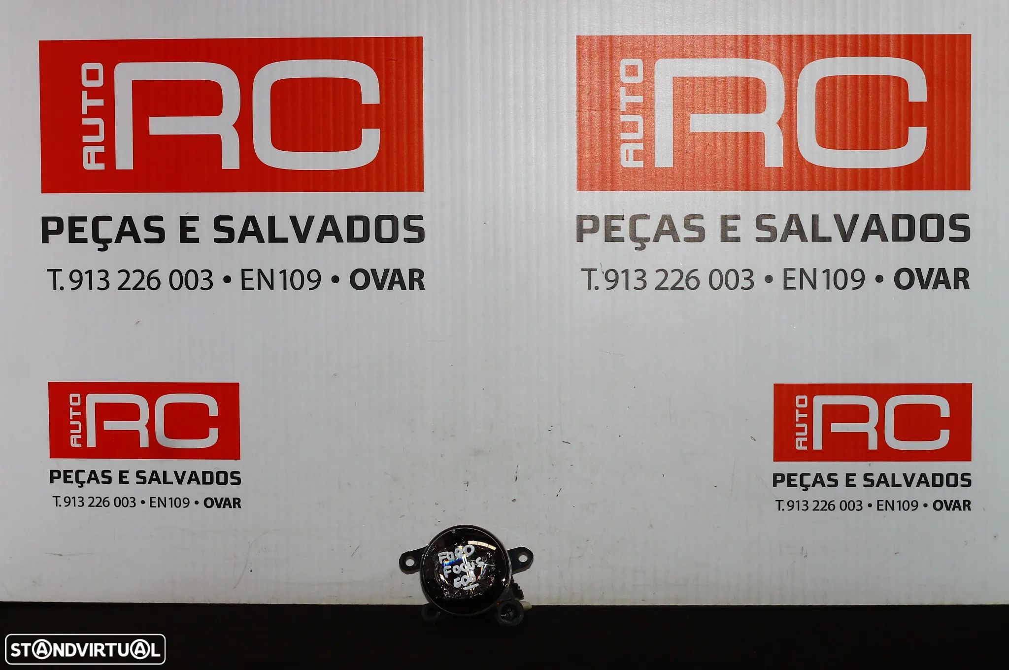 FAROL DE NEVOEIRO ESQUERDO FORD FOCUS - 1