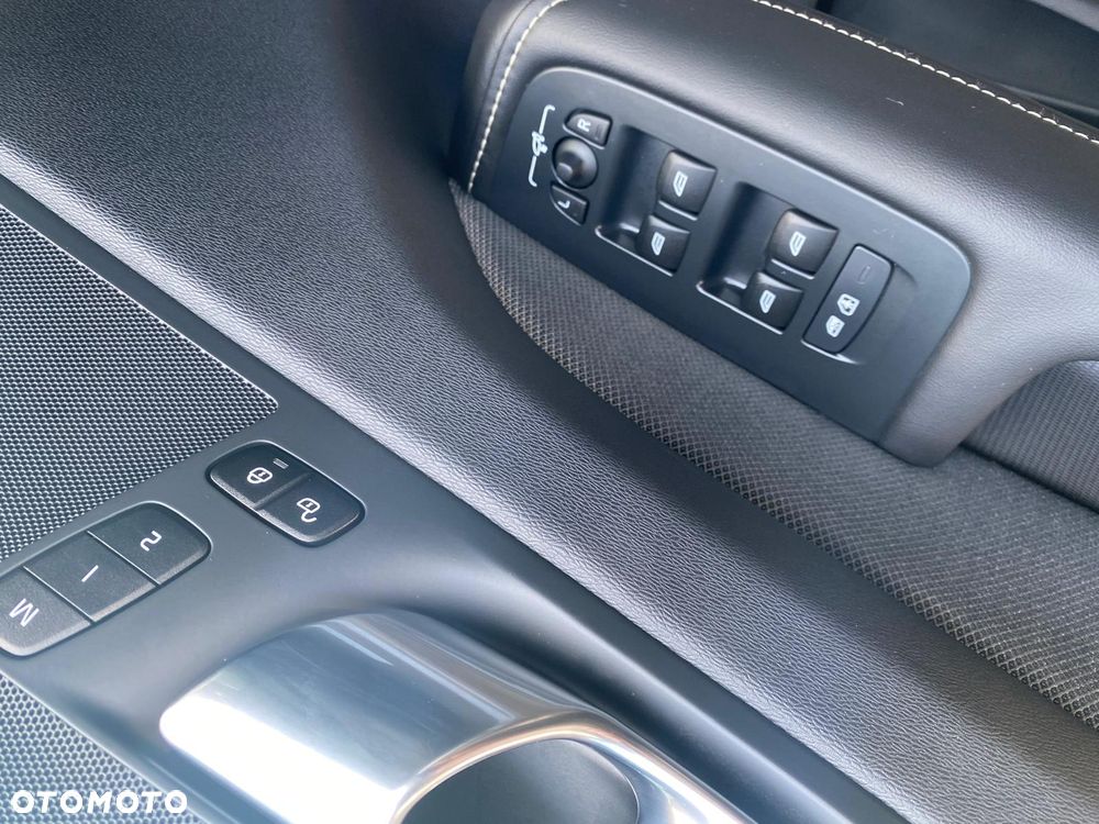 Volvo XC 60 - 10