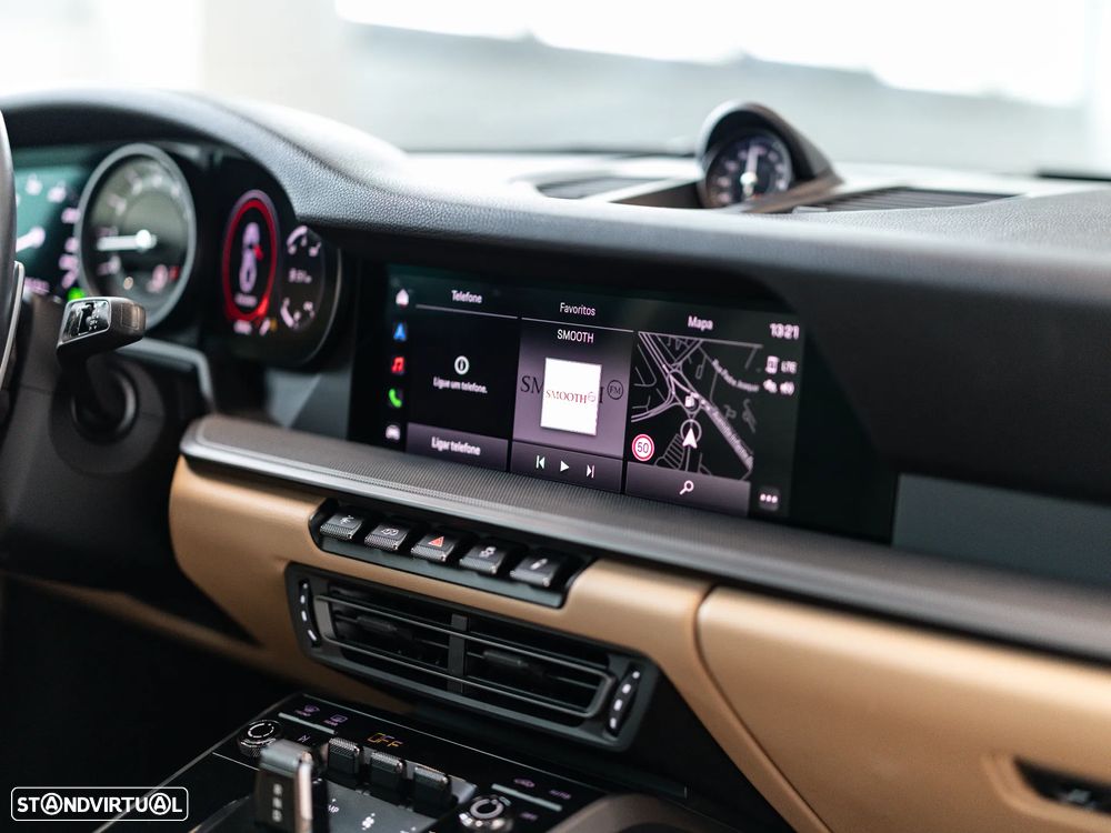 Porsche 911 (992) Carrera 4 PDK - 42