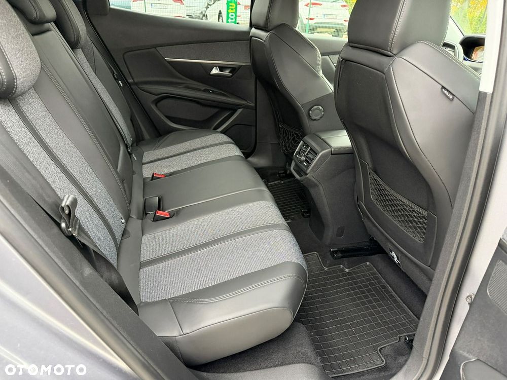 Peugeot 3008 BlueHDi 120 Stop & Start Style - 28