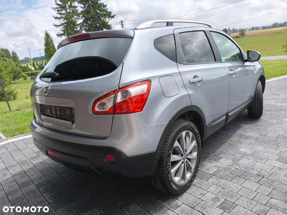 Nissan Qashqai 2.0 I-Way CVT - 22