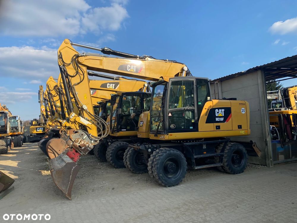 Caterpillar CAT M316F, 2017 ROK, 7200 MTH, Z NIEMIEC - 1