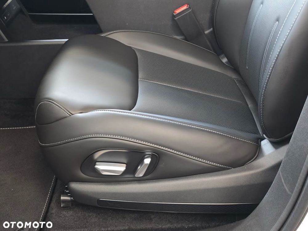 XPeng G6 87.5 kWh AWD Performance - 11