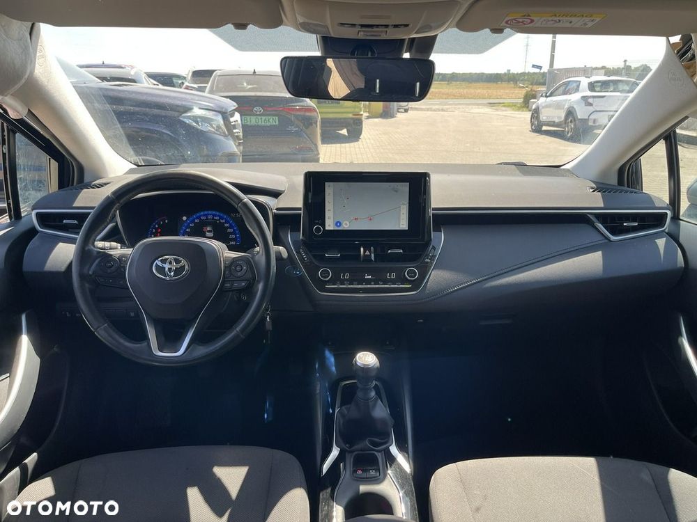 Toyota Corolla 1.5 Comfort - 11