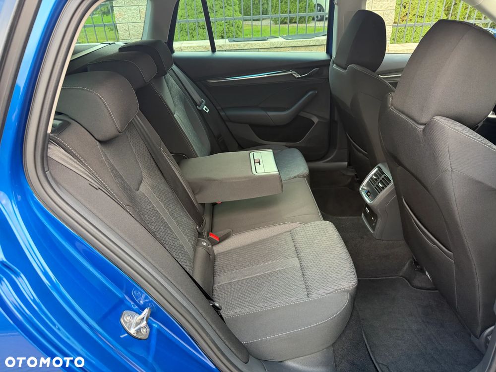 Skoda Octavia 1.0 TSI e-TEC DSG Style - 28