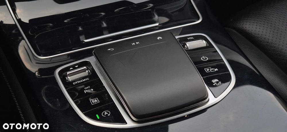 Mercedes-Benz GLC 200 d - 22