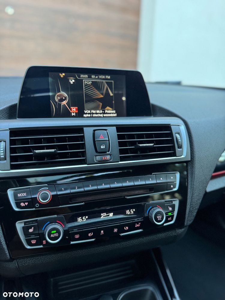 BMW Seria 1 120d Sport Line - 26