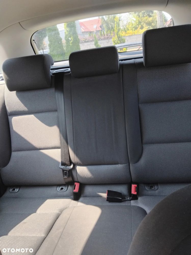 Audi A3 Sportback 1.6 TDI DPF Ambition - 11