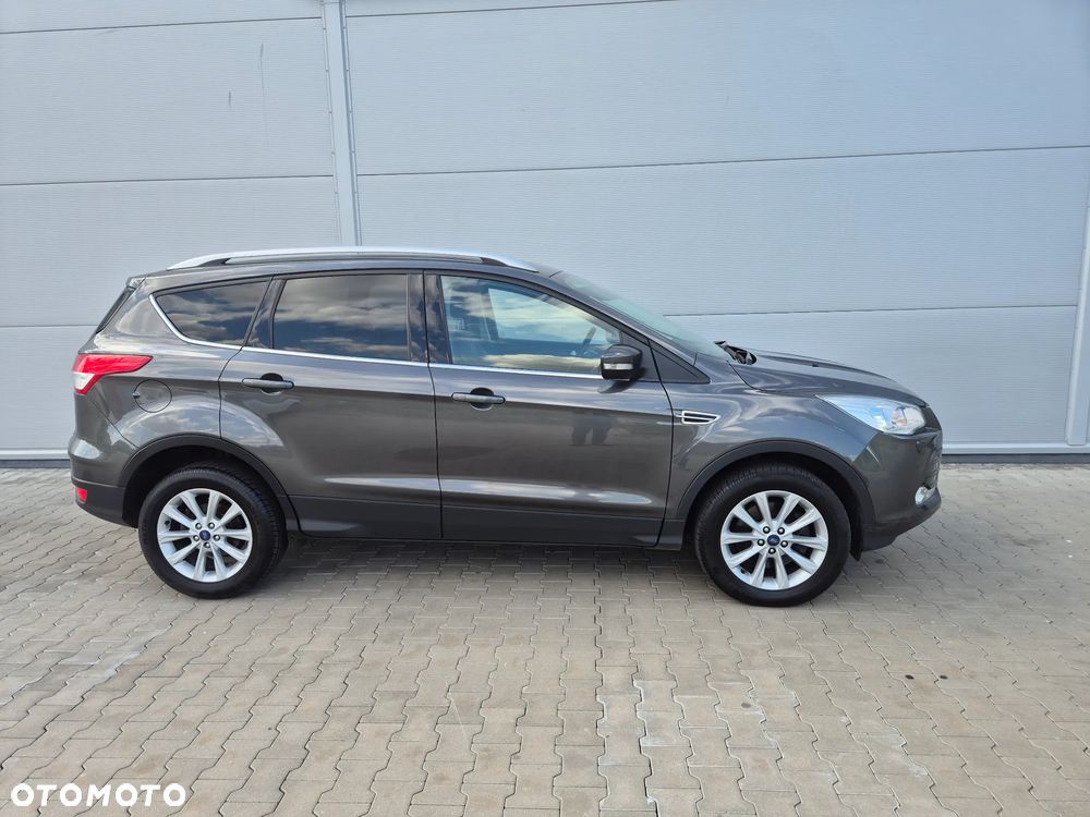 Ford Kuga - 4