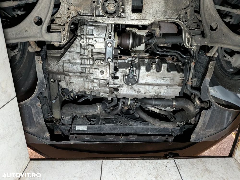 Volkswagen Sharan 2.0 TDI Blue Motion Highline - 33