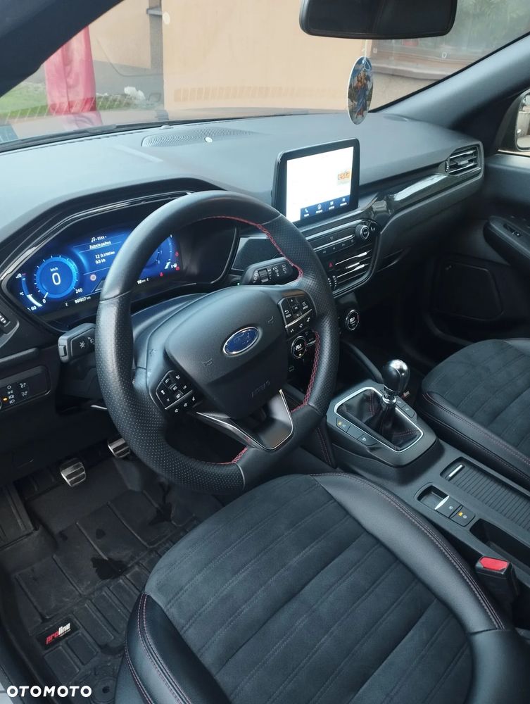 Ford Kuga 1.5 EcoBoost FWD ST-Line X - 19