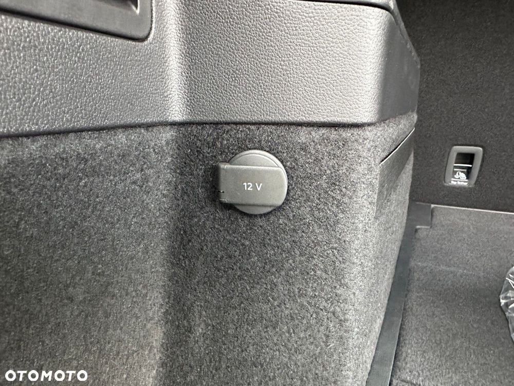 Volkswagen Touran 1.5 TSI EVO Comfortline Plus DSG - 29