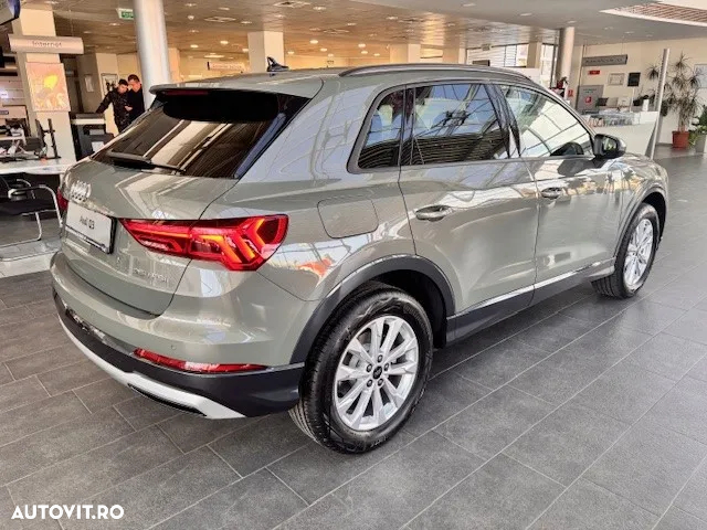 Audi Q3 1.5 35 TFSI S tronic Advanced - 4