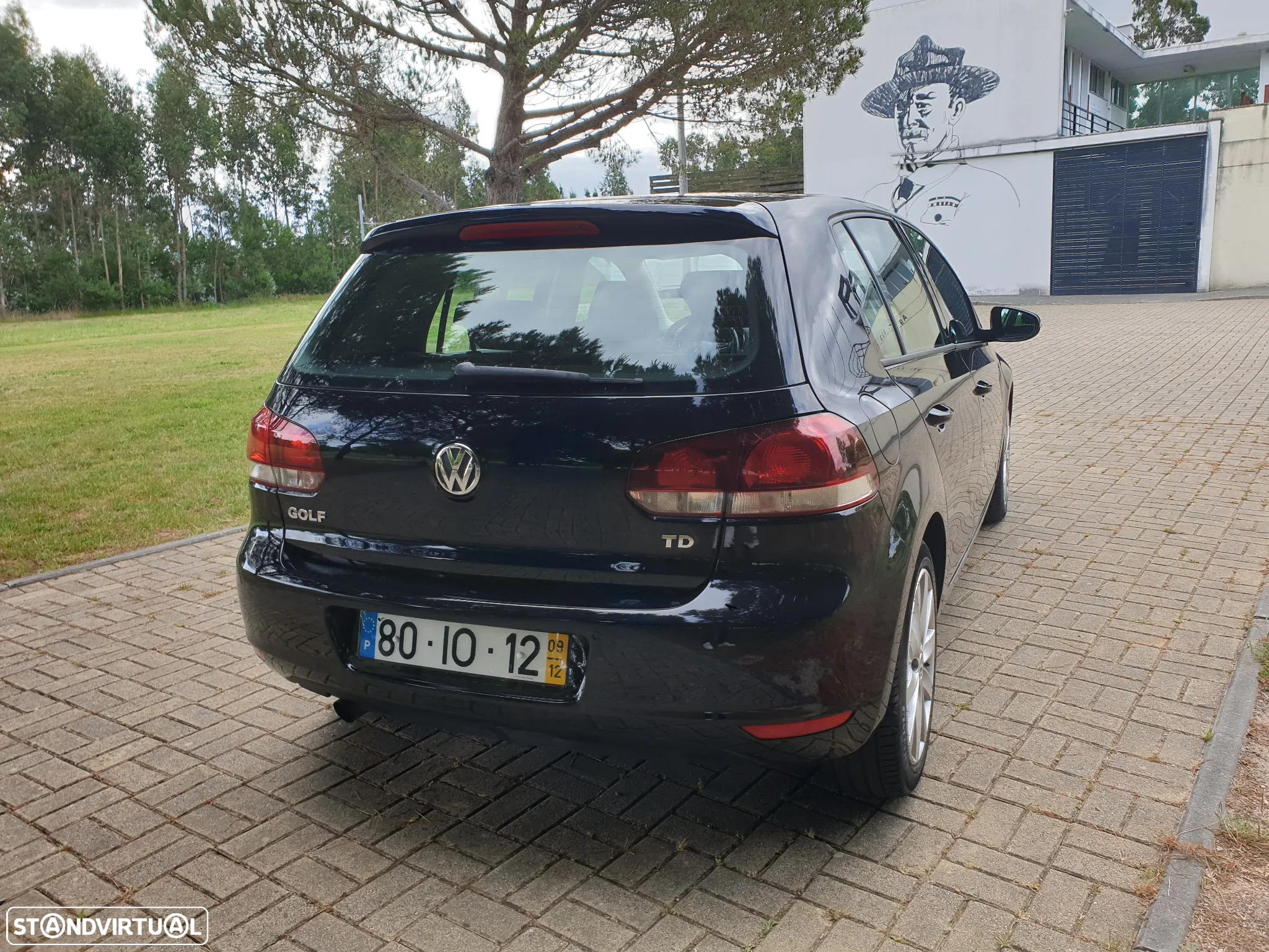 VW Golf 1.6 TDi Highline - 11