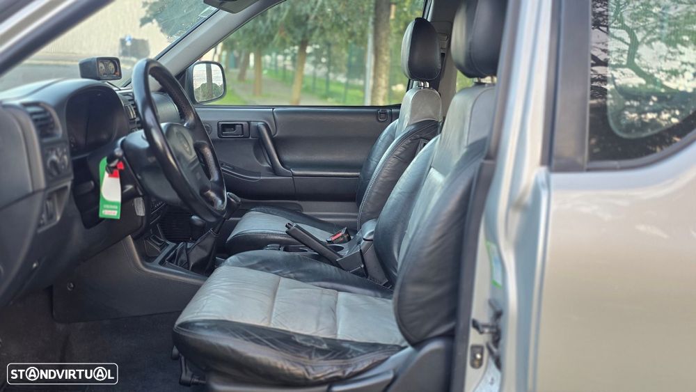 Opel Frontera 2.2 DTi Sport RS - 11