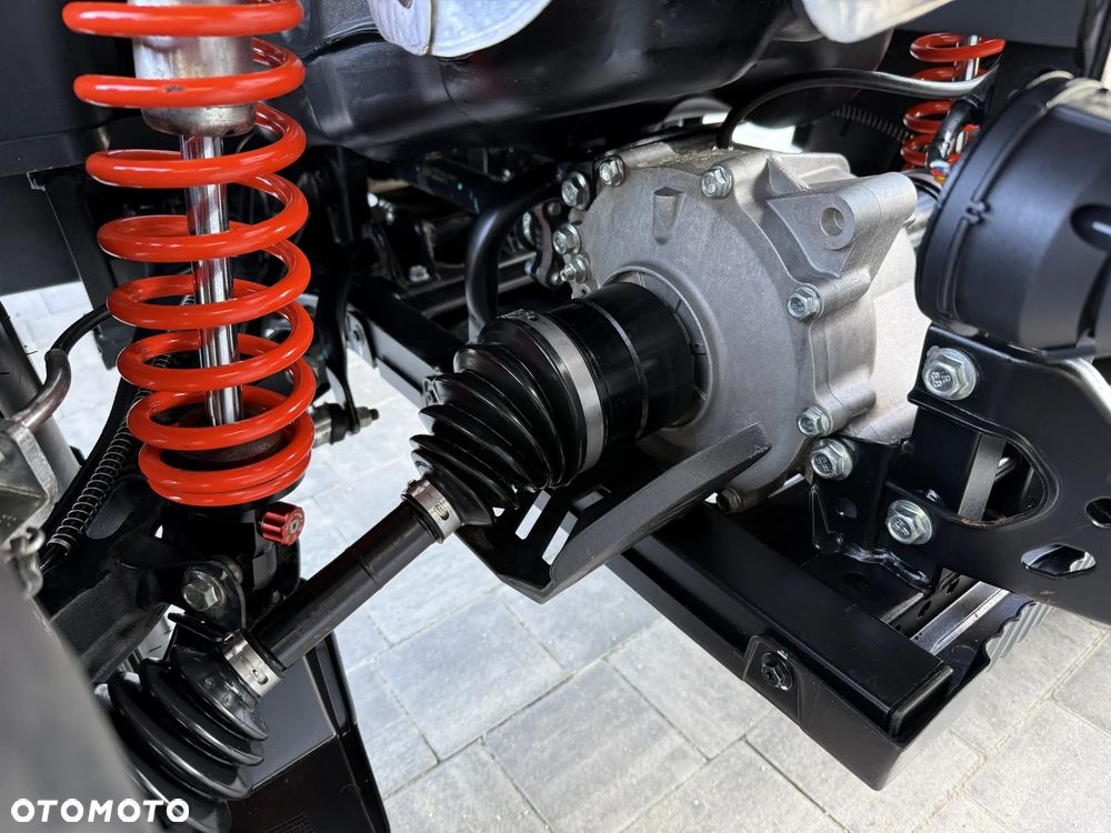 CFMoto CForce - 10