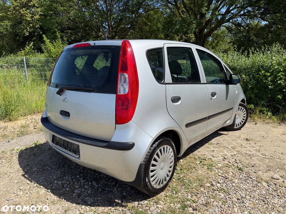 Mitsubishi Colt 1.1 - 5