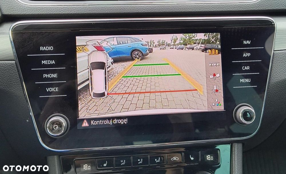 Skoda Superb 2.0 TSI Style DSG - 19