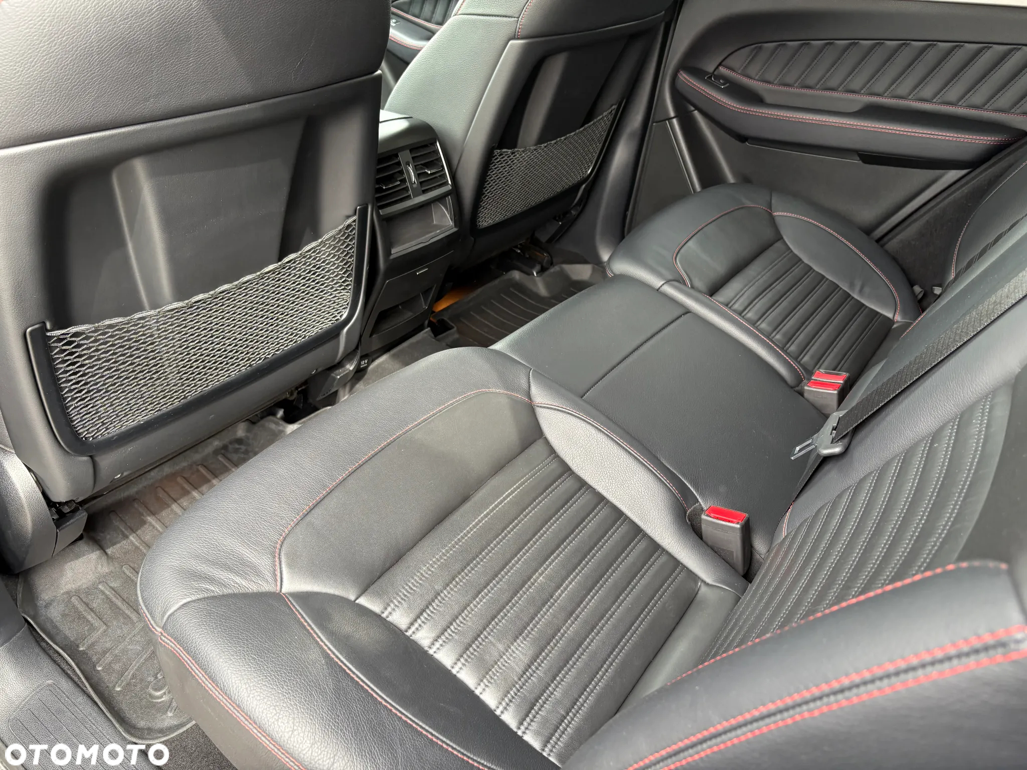 Mercedes-Benz GLE AMG Coupe 43 4-Matic - 29