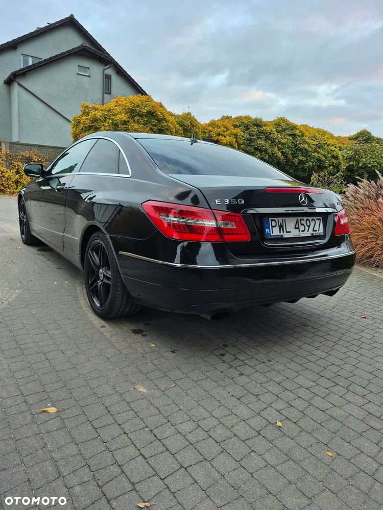Mercedes-Benz Klasa E 350 CDI BlueEff - 9