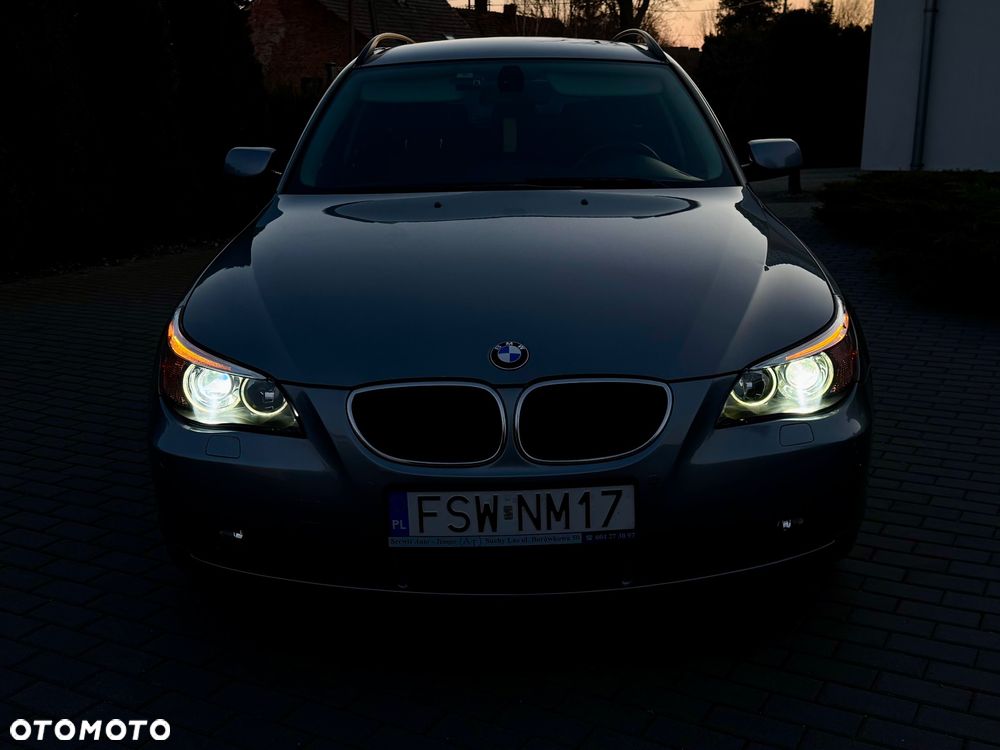 BMW Seria 5 - 25