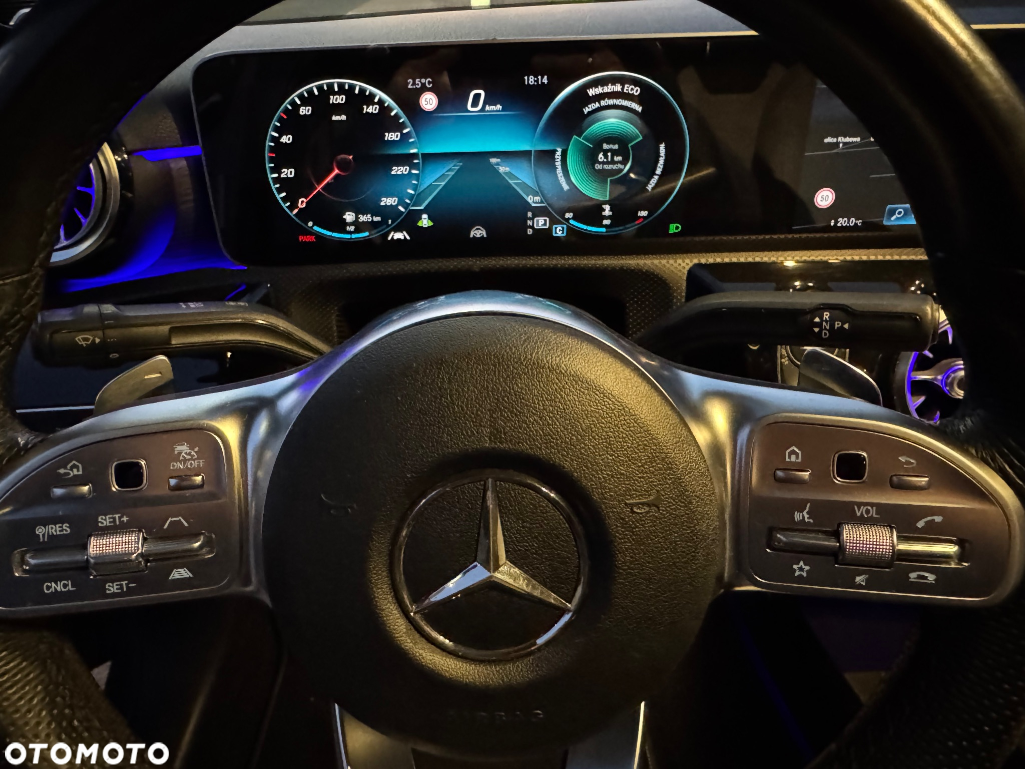 Mercedes-Benz Klasa A 220 AMG Line 7G-DCT - 32
