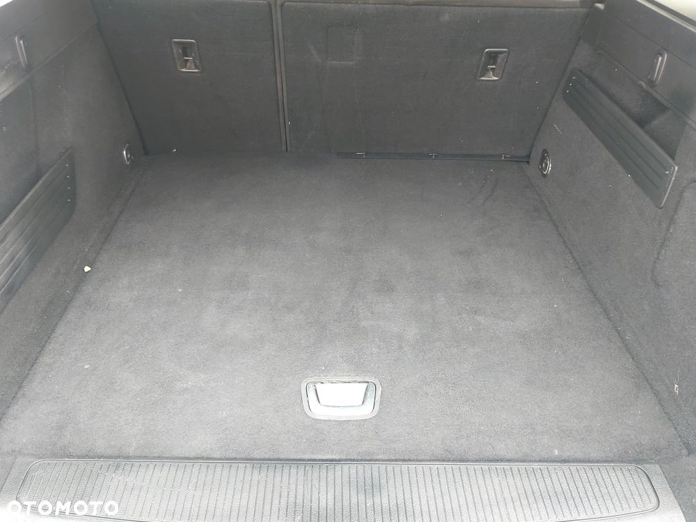 Opel Astra 1.6 Color Edition - 10