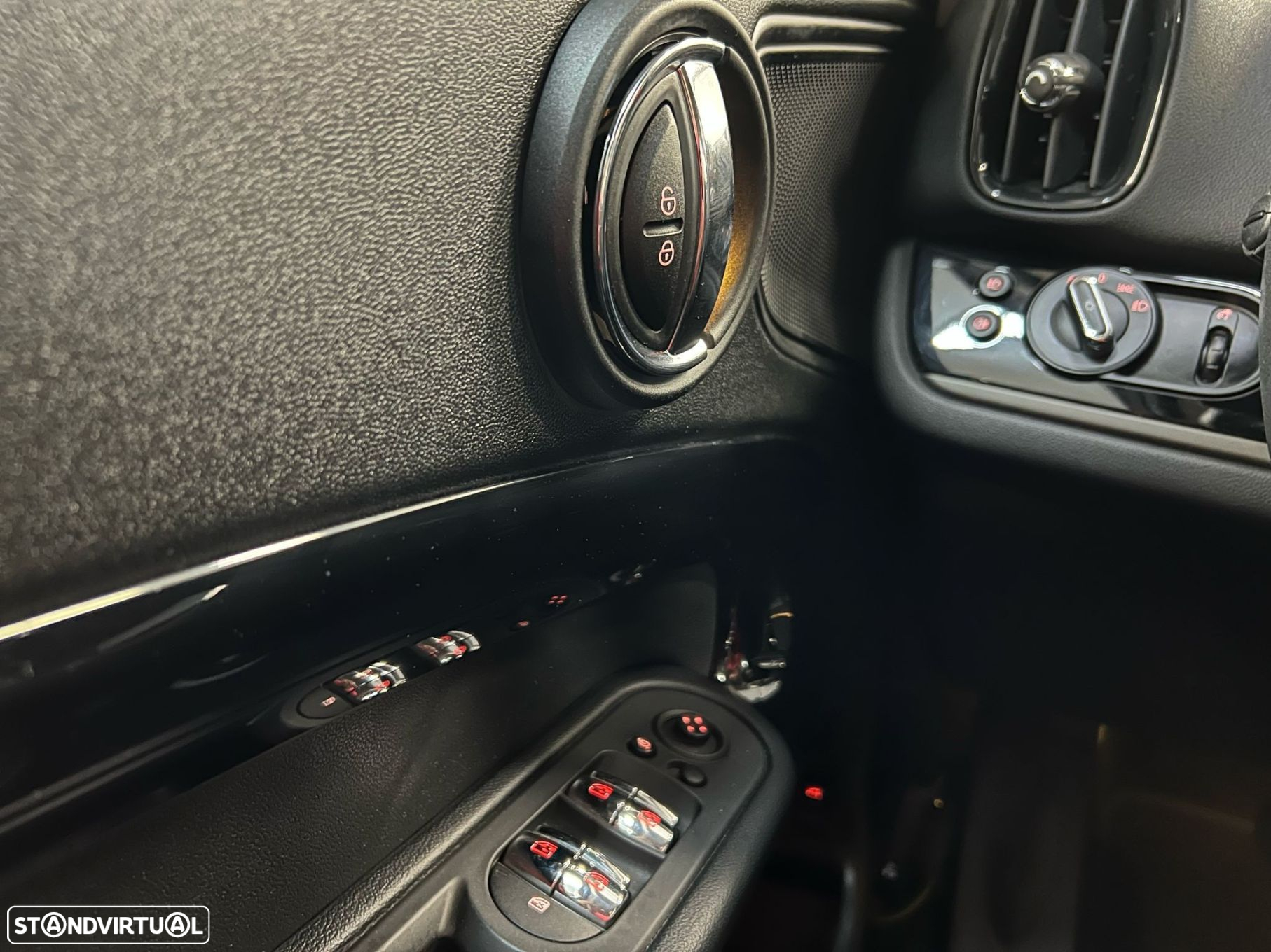MINI Countryman Cooper SE ALL4 Auto - 20