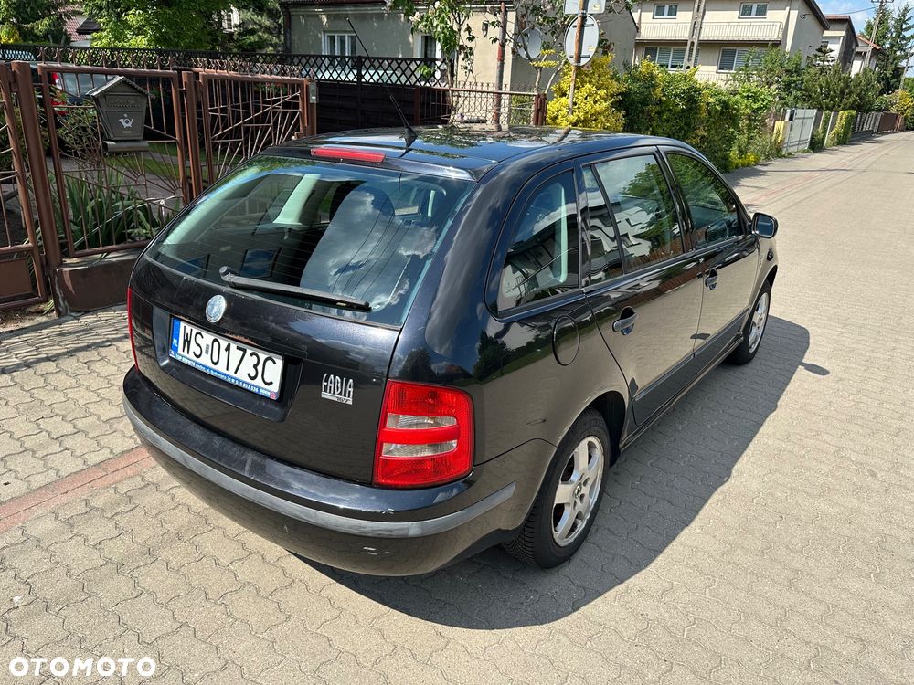 Skoda Fabia 1.4 16V Elegance - 10